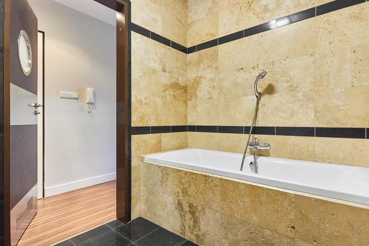 Apartamenty Swinoujscie - Apartament Morski Rezydencja Zeromskiego ภายนอก รูปภาพ